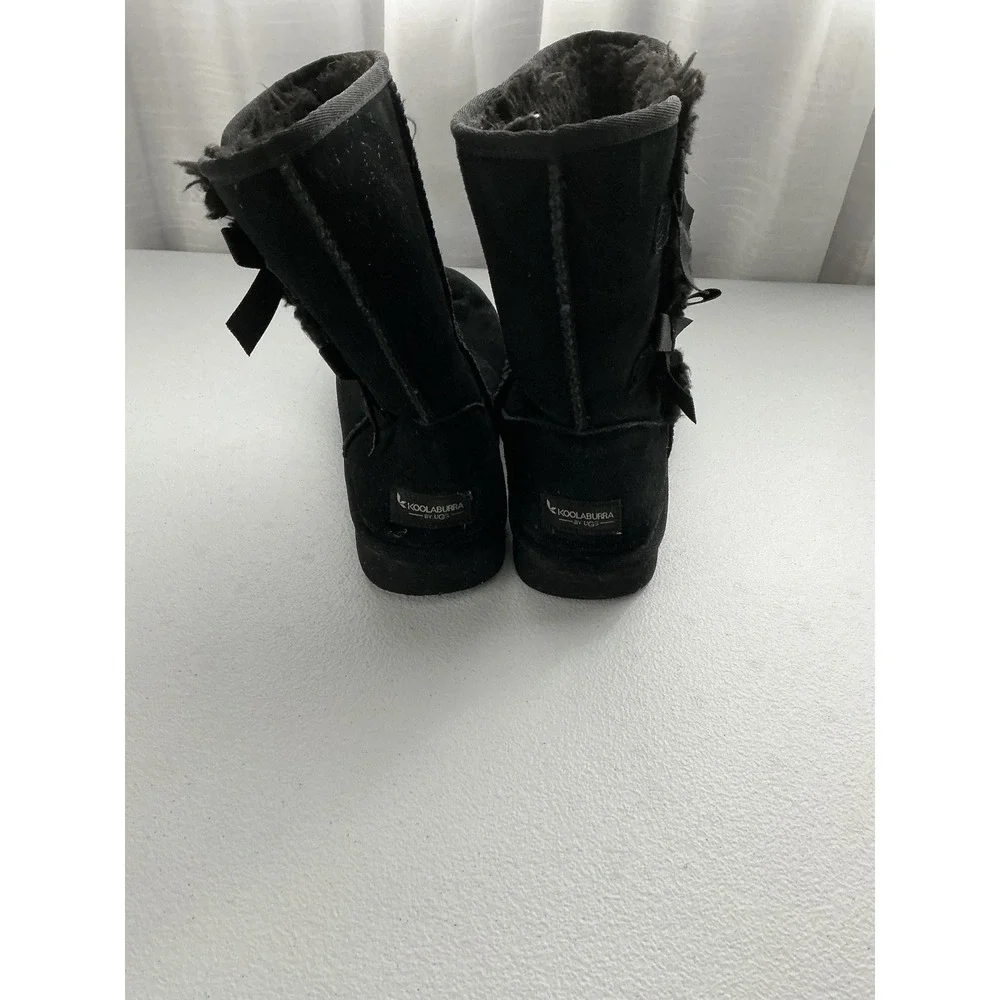 Koolaburra Black‎ Suede Sheepskin Lined Boots with Bow Detail Women's Size US 8
